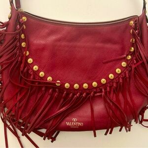 Valentineno Garavani C-Rocker Fringe hobo studded leather large cross body